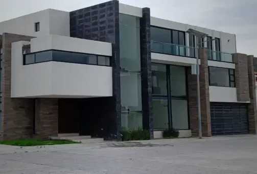CASA DE ENTREGA INMEDIATA EN AV. HACIENDA LA CONCEPCION, SAN AGUSTIN TLAXIACA, HIDALGO