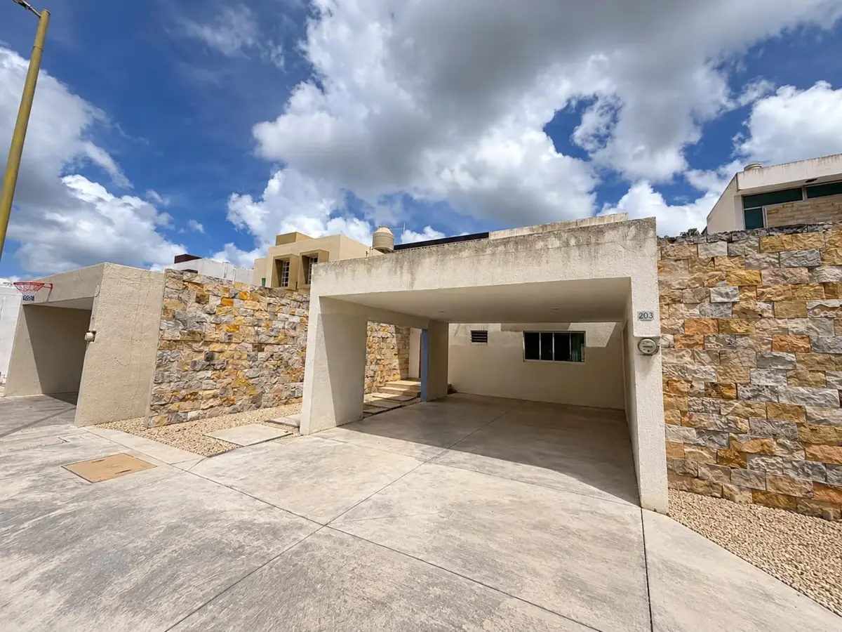 Casa en venta en Altabrisa, Mérida — foto 1 de 21