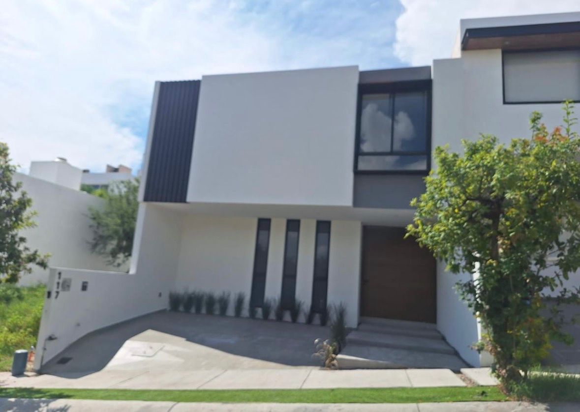 Casa en venta en Residencial Lomas Punta del Este, León — foto 1 de 17