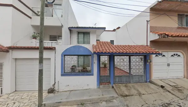 CASA EN VENTA EN TUXTLA GUTIERREZ, CHIS.
