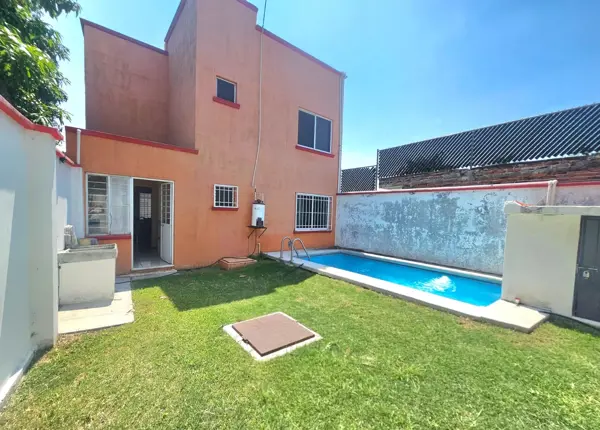 Casa en venta en Empleado Municipal, Cuautla — foto 2 de 15