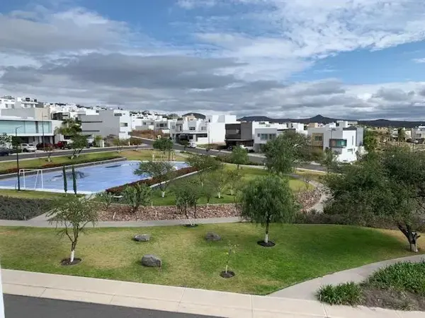 Terreno en venta en Lomas de Juriquilla, Querétaro — foto 3 de 11