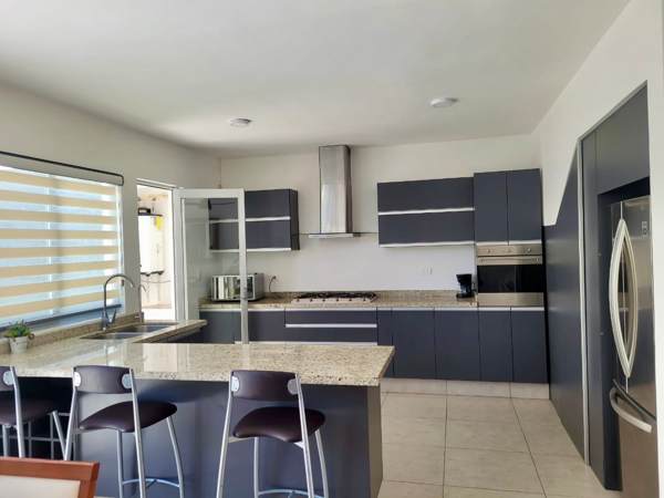 Casa en renta en Zibatá, El Marqués — foto 2 de 12