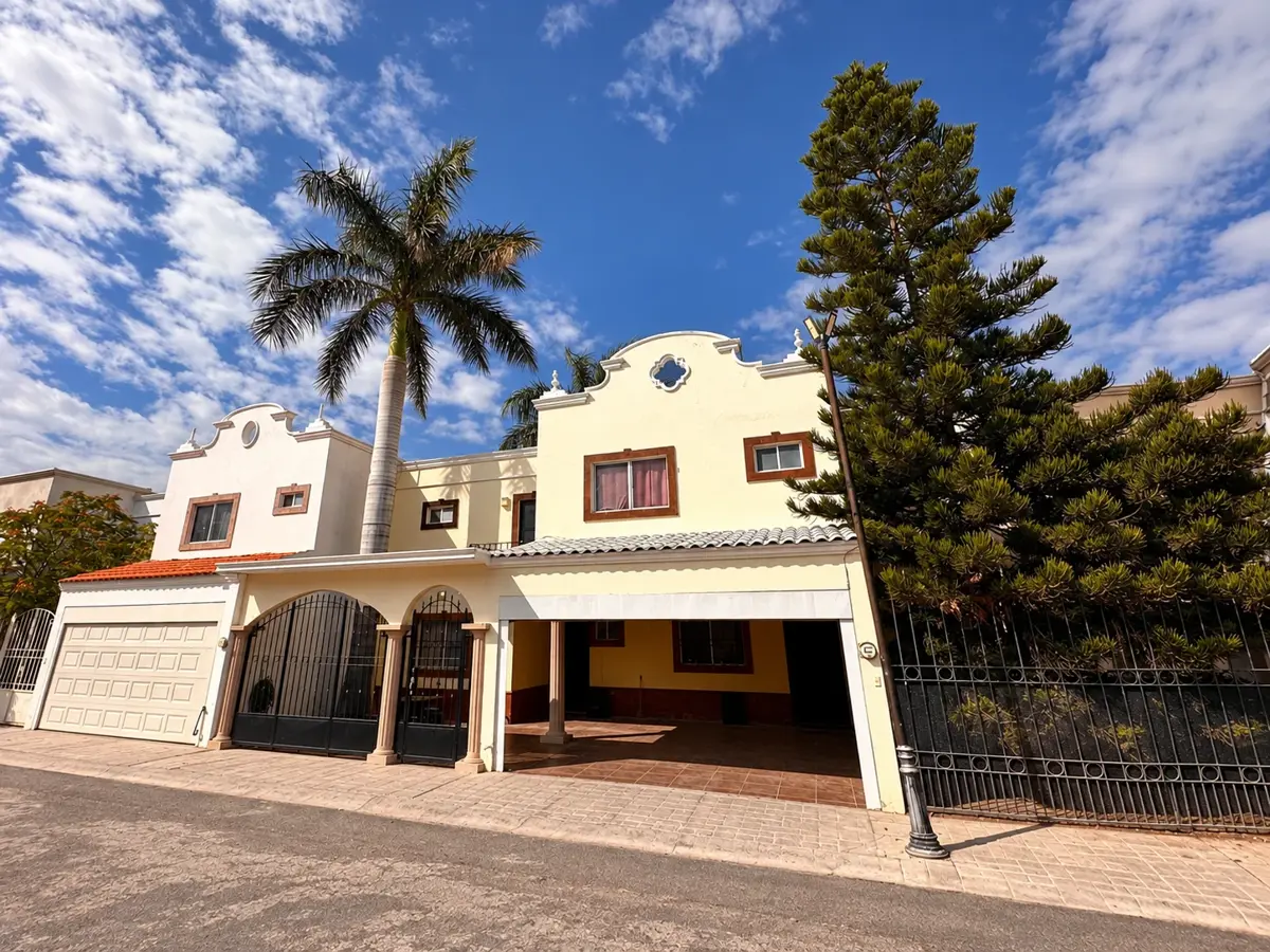 Casa en venta en Los Arrayanes, Gómez Palacio — foto 1 de 13