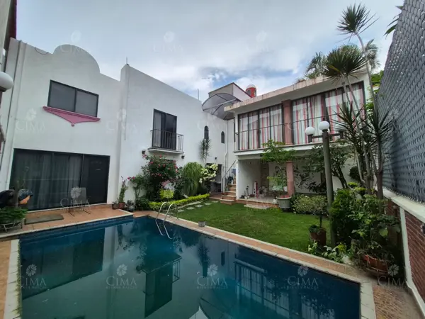 Venta de Casa en Lomas Tetela - V414