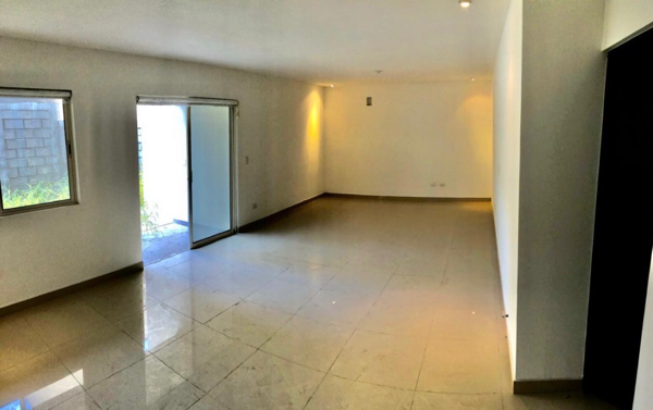 Casa en renta en Bosques de las Cumbres, Monterrey — foto 3 de 9