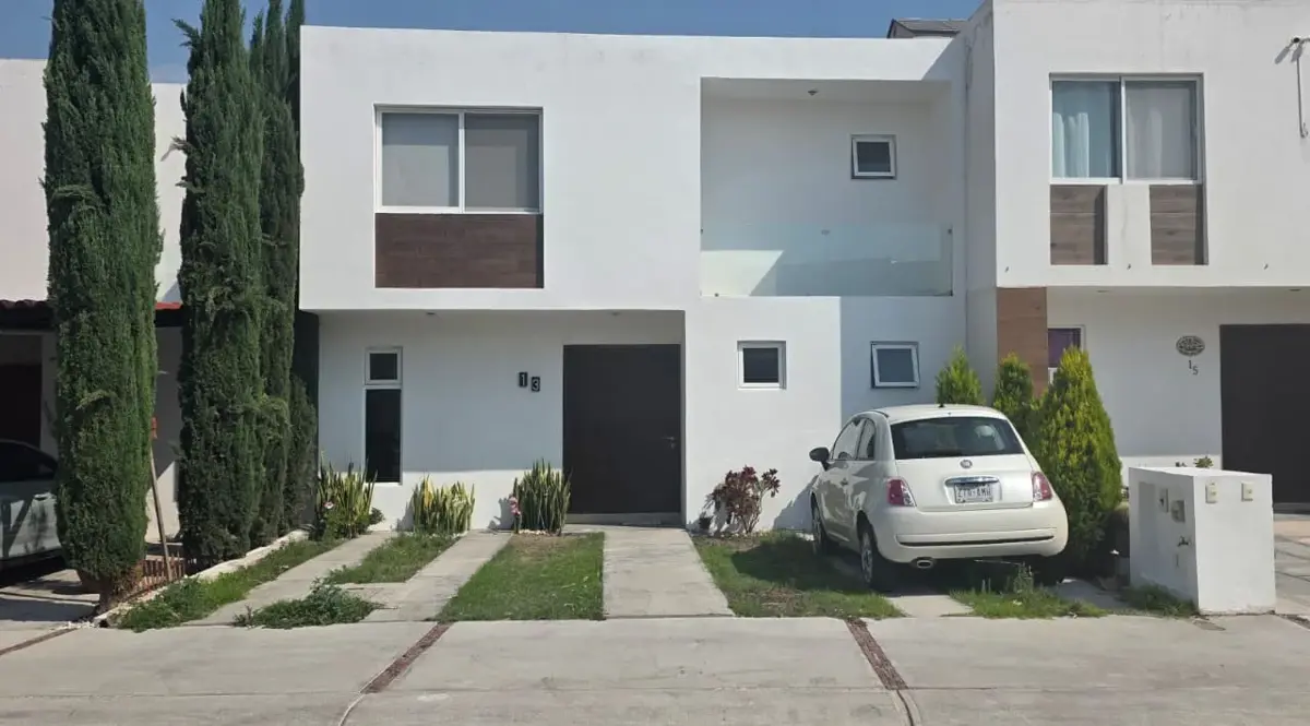 Casa en venta en Cañadas del Arroyo, Corregidora — foto 1 de 20
