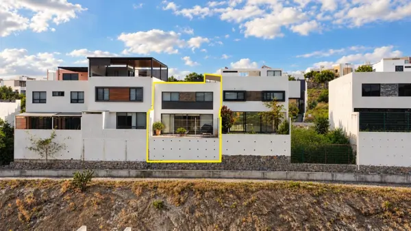 Casa en venta en Loma Alta Tres Marías, Morelia — foto 2 de 20