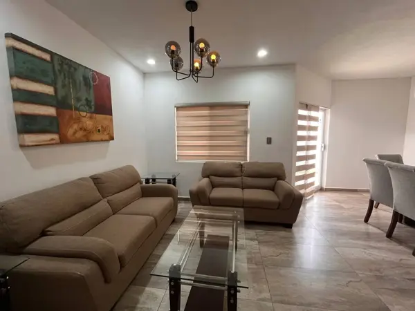 Casa en renta en Residencial Senderos, Torreón — foto 2 de 11
