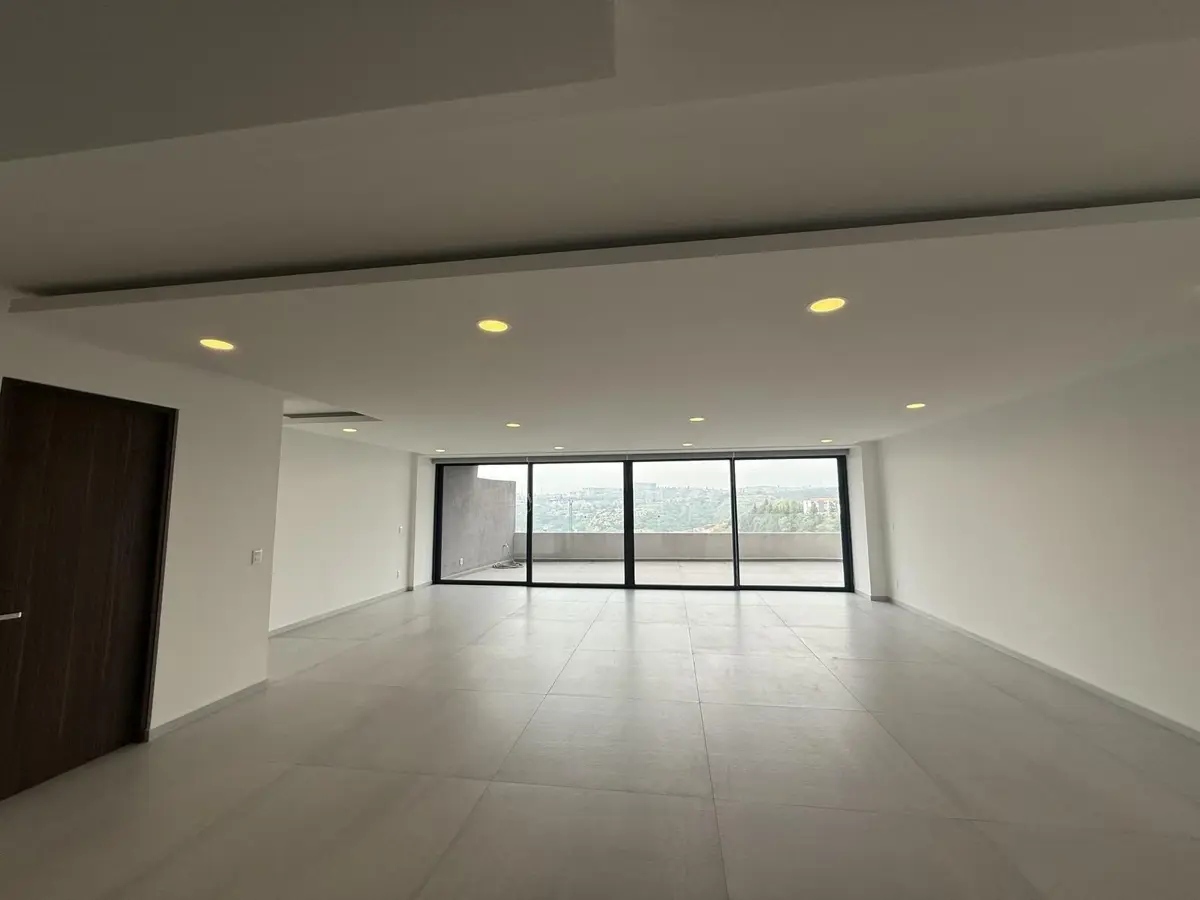 Vista 3 de Departamento en Venta en Bosque Esmeralda, Atizapán de Zaragoza