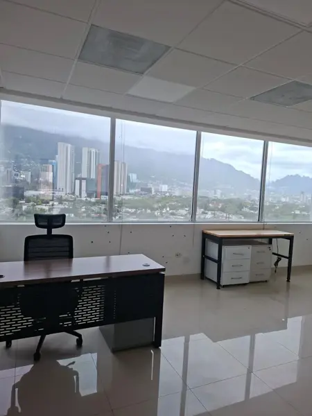 Oficina en renta en Residencial de la Sierra, Monterrey — foto 2 de 6