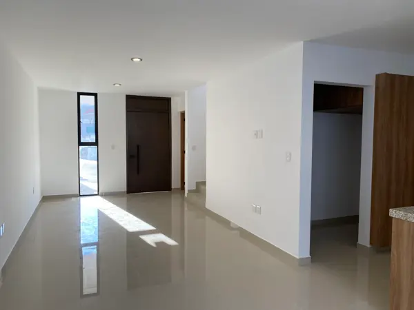 Casa en venta en Pedregal de Schoenstatt, Corregidora — foto 3 de 25