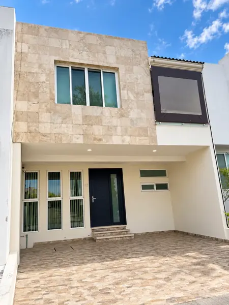 CASA EN VENTA EN LOMAS DEL VALLE, PUEBLA | 3 RECÁMARAS
