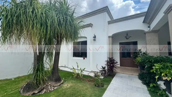 Casa en renta en Cadereyta Jimenez Centro, Cadereyta Jiménez — foto 2 de 14