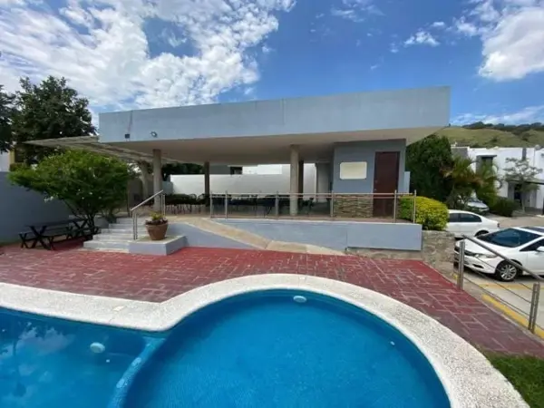 Casa en renta en Foresta Santa Anita, Tlajomulco de Zúñiga — foto 2 de 7