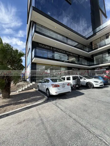 Local en venta en Contry, Monterrey — foto 2 de 12