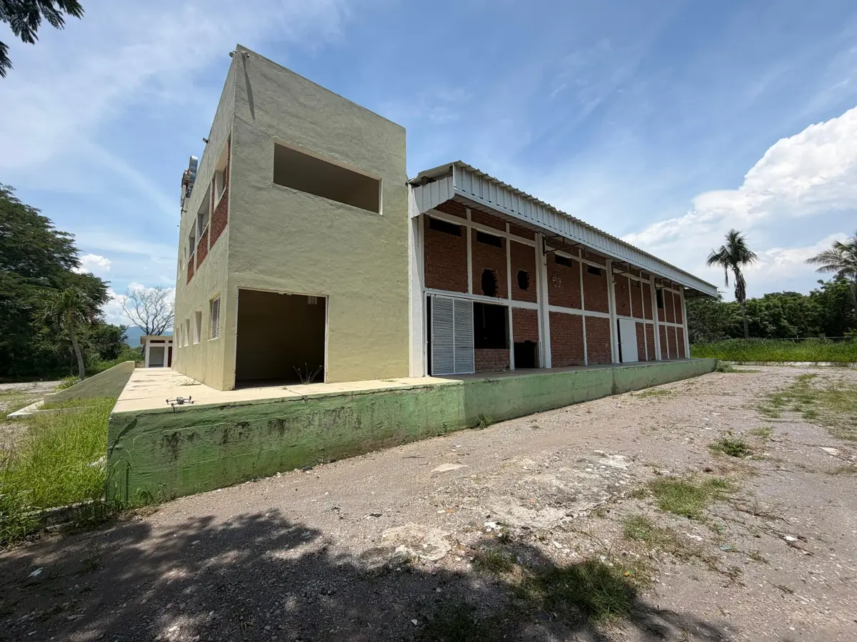 Bodega en venta en Los Limones, Coquimatlán — foto 1 de 17