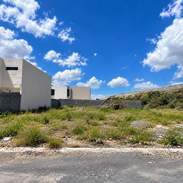 LOTE RESIDENCIAL EN VENTA EN ARTEAGA, COAH.