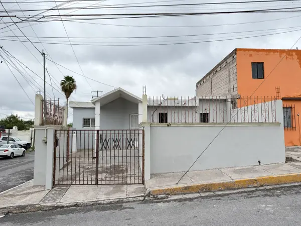 Casa en venta en Ciudad Deportiva, Monclova, Coahuila de Zaragoza