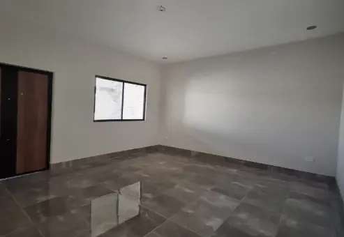 Casa en venta en Arboledas Residencial, Saltillo — foto 3 de 10