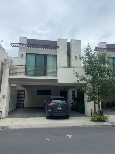 Casa amueblada en renta en Cumbrescondido, fraccionamiento privado con alberca — foto 1 de 19