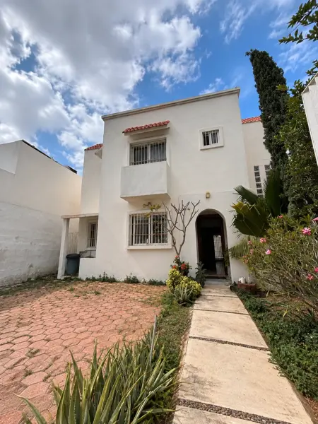 Casa en venta en Montebello, Mérida — foto 2 de 12