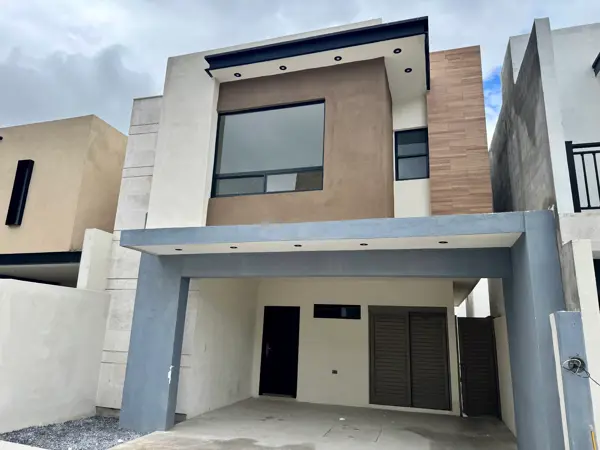 Casa en venta en Villas de Vista Hermosa, Saltillo, Coahuila de Zaragoza