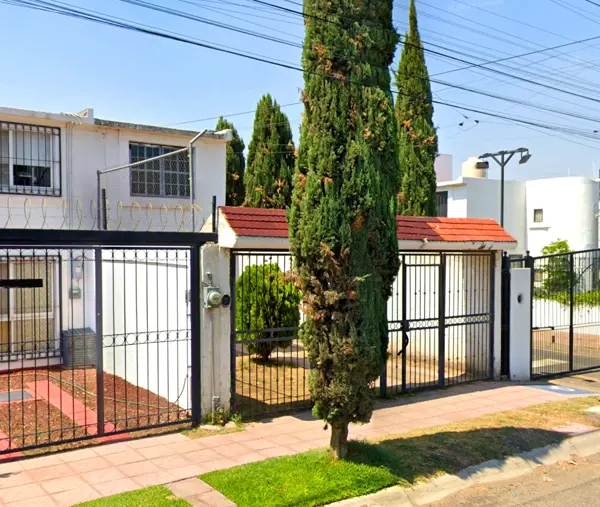 Casa en venta en Los Olivos de Tlaquepaque, San Pedro Tlaquepaque — foto 2 de 7
