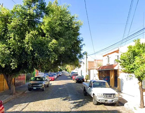Casa en venta en San Miguel de Huentitán El Alto 1a Secc, Guadalajara — foto 3 de 6