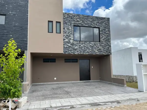 CASA LA VID RESIDENCIAL CUAUTLANCINGO PUEBLA VENTA