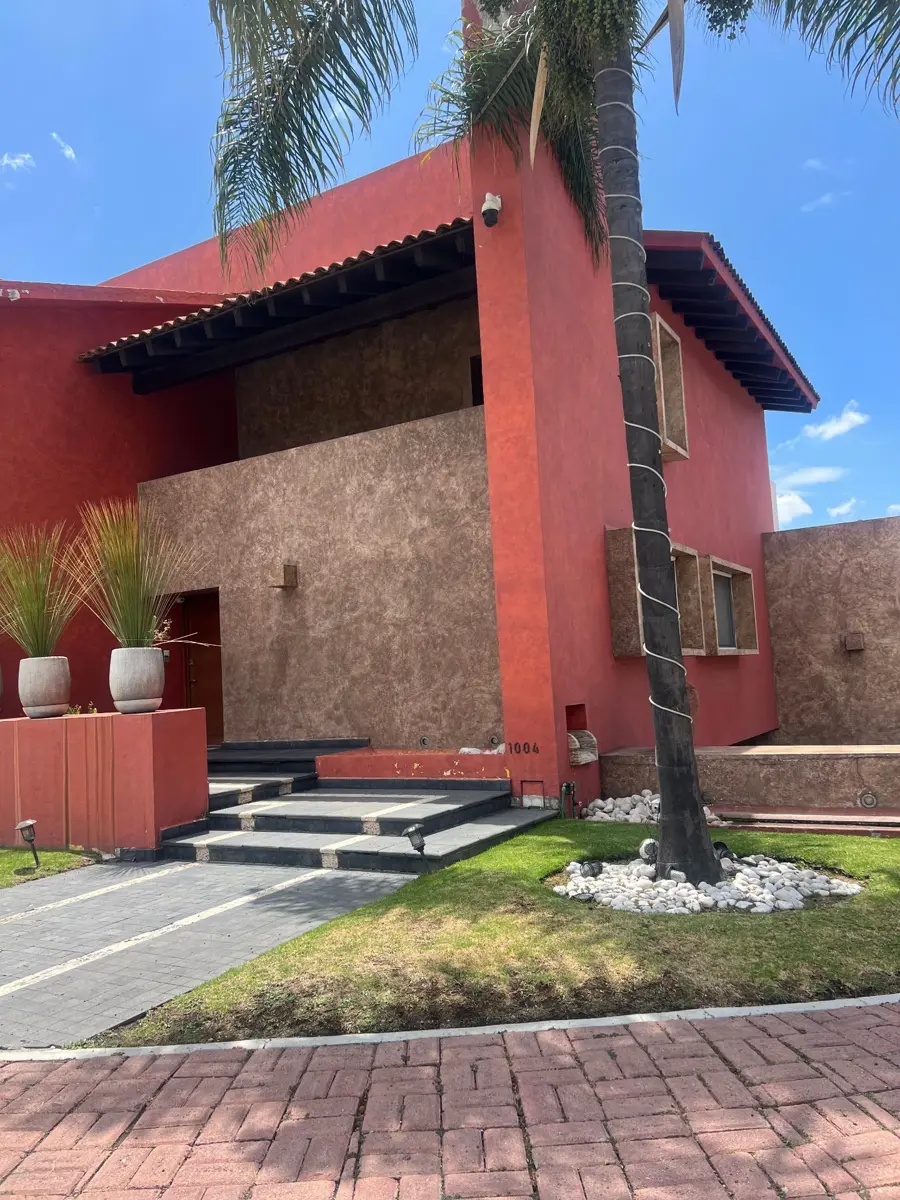 Casa en renta en La Vista Contry Club, San Andrés Cholula — foto 1 de 5