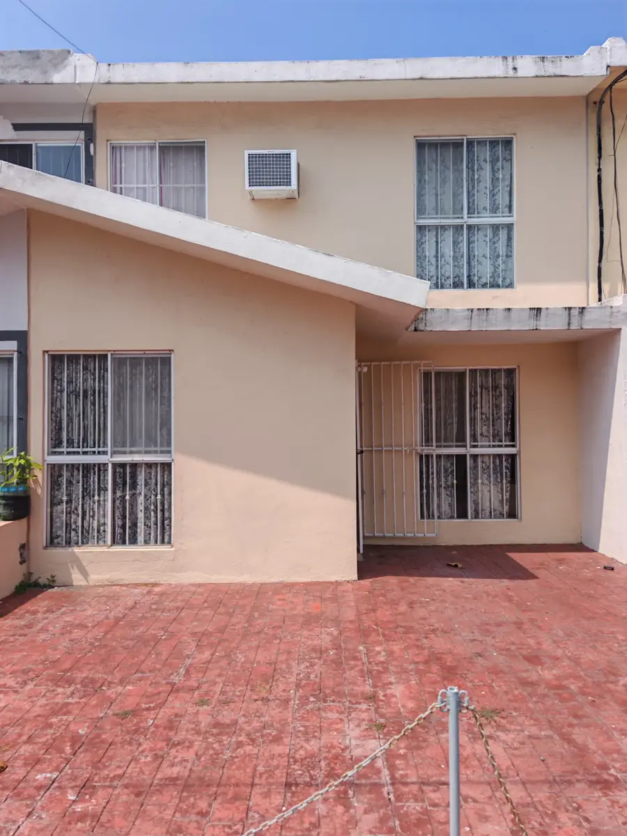Casa en venta en Laguna Real, Veracruz — foto 1 de 9