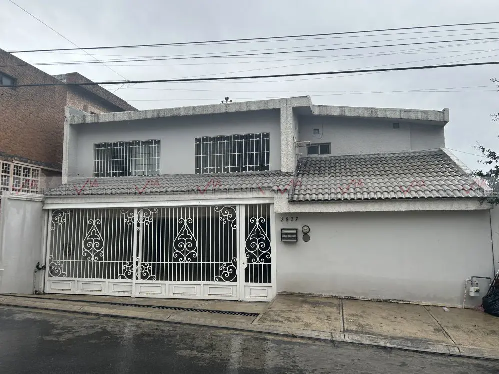 Casa en renta en Residencial Cumbres, Monterrey — foto 1 de 19