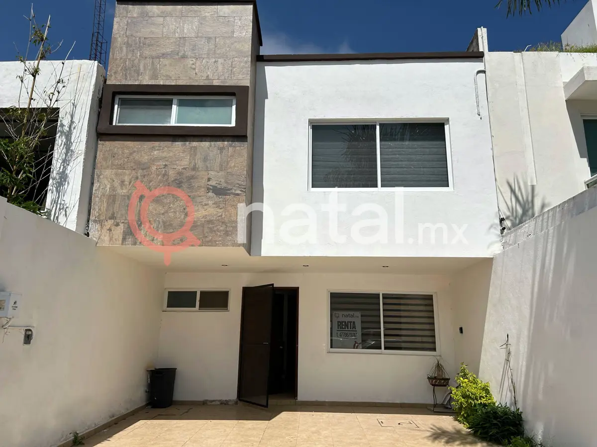 Casa en renta en Residencial Coyoacán, León — foto 1 de 19