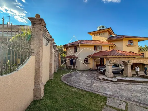 Casa en venta en Puerta de Hierro, Zapopan — foto 3 de 40