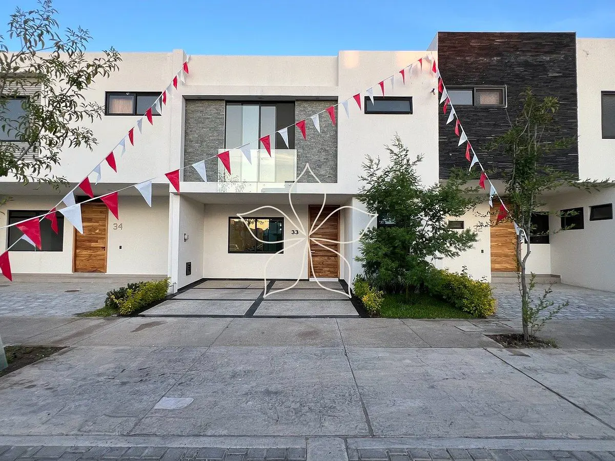 Casa en venta en Solares, Zapopan — foto 1 de 19