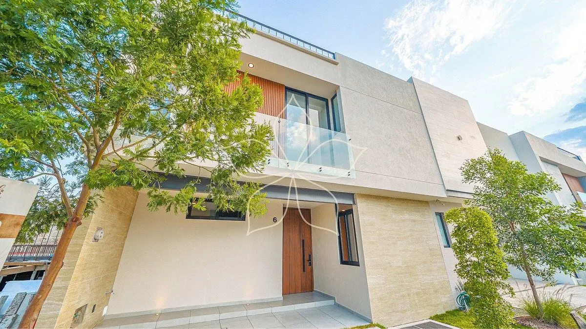 Casa en venta en Solares, Zapopan — foto 1 de 36