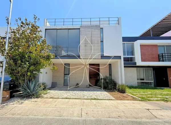 Casa en venta en Valle Imperial, Zapopan — foto 2 de 24
