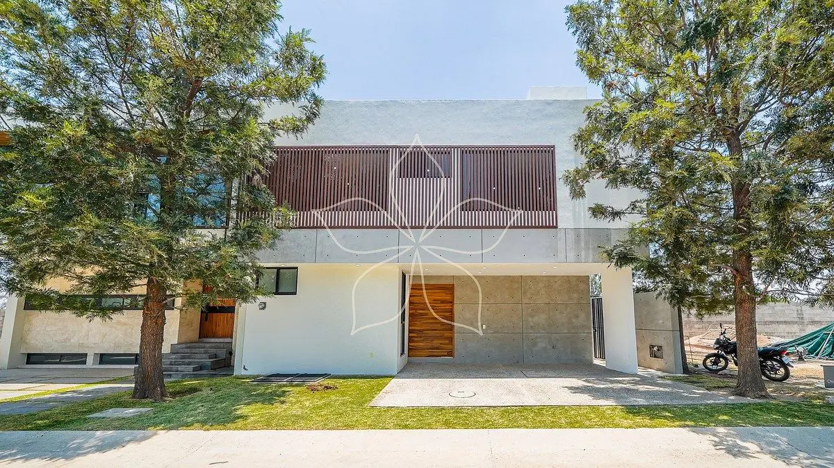 Casa en venta en Solares, Zapopan — foto 1 de 26