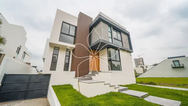 Residencia en Venta, Puerta las Lomas, Zapopan, Jal. — foto 1 de 47