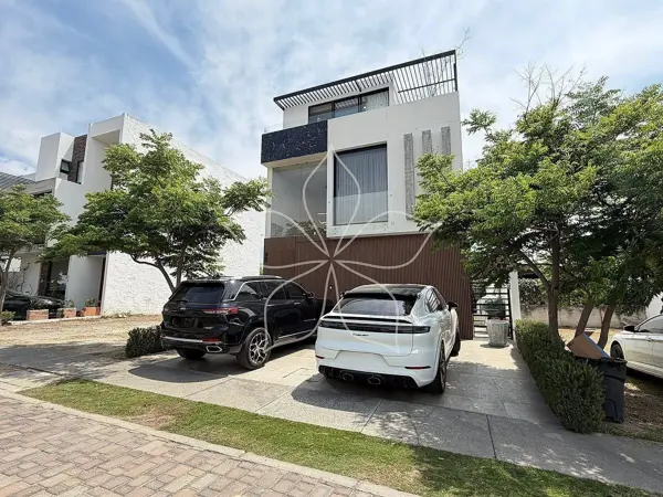 Casa en venta en Bosques Vallarta, Zapopan — foto 2 de 46