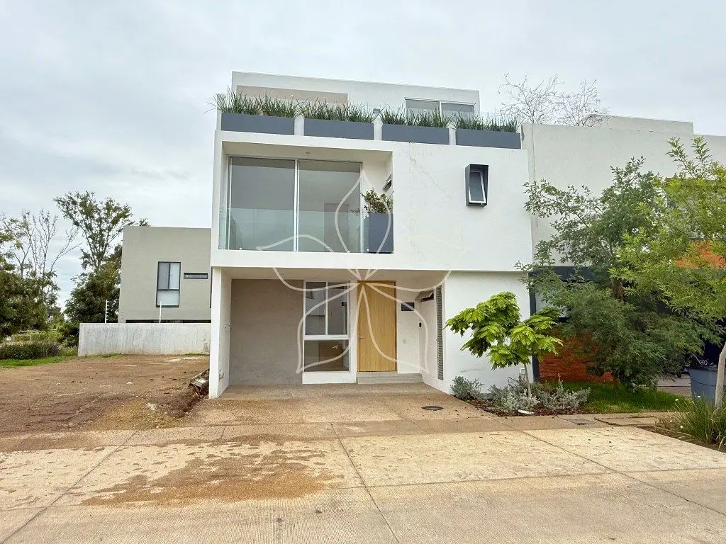 Casa en venta en Solares, Zapopan — foto 1 de 19