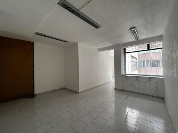 Oficina en Renta - Montecito Piso 4 - 76 m2