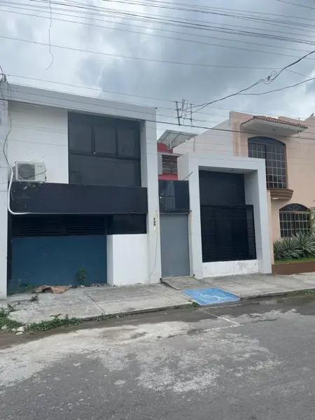 RENTO CASA PARA OFICINAS EN BOCA DEL RIO