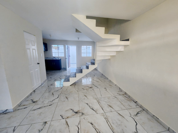 Casa en venta en Praderas de la Gloria, Tijuana — foto 3 de 16