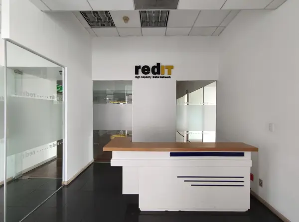 Local en Renta - Corporativo CYGNI PB - 600 m2