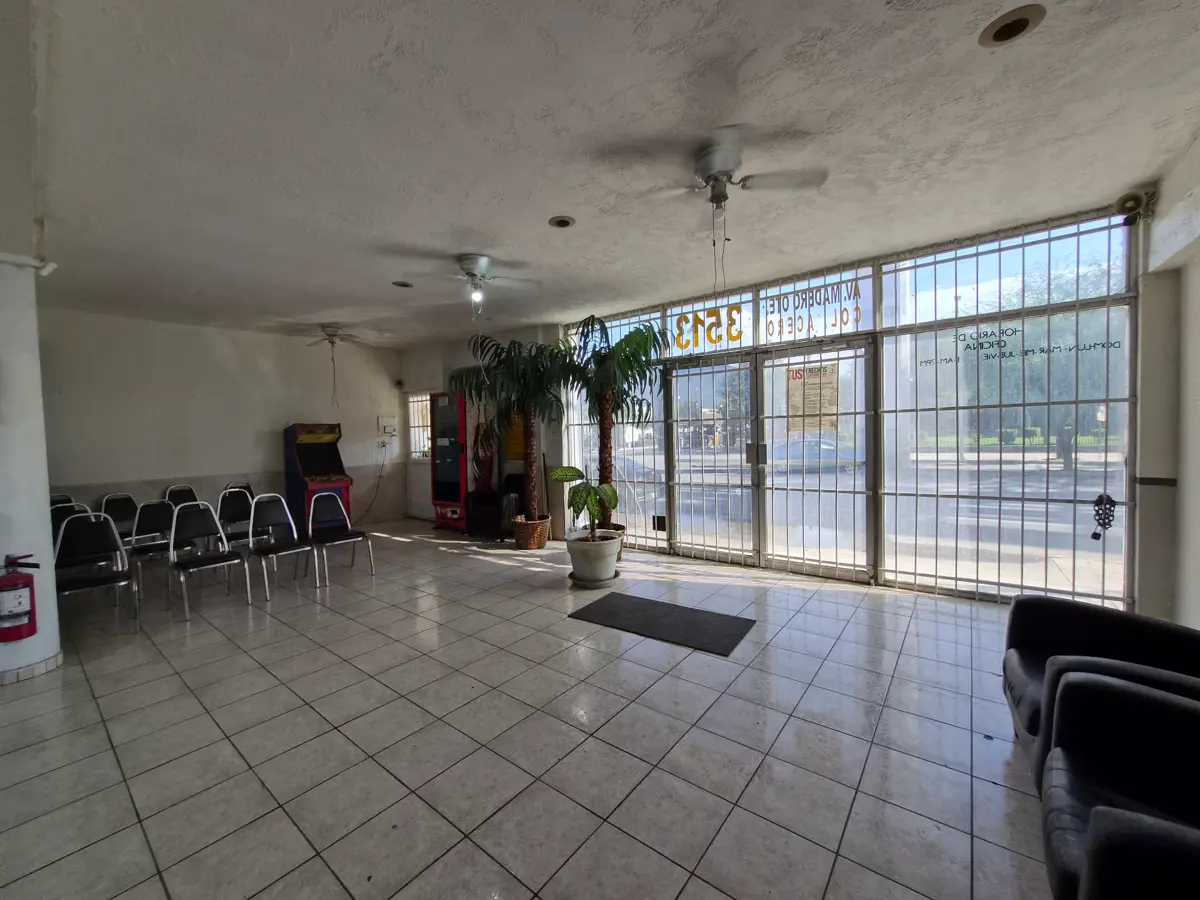 Local en Renta en Acero, Monterrey, Nuevo León — foto 4