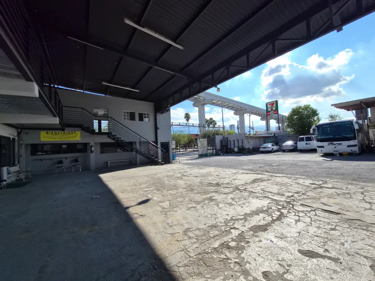 Local en Renta en Acero, Monterrey, Nuevo León — foto 2