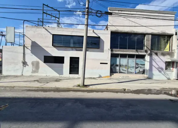 Local Comercial en Renta en Monterrey Centro, frente a Parque Fundidora