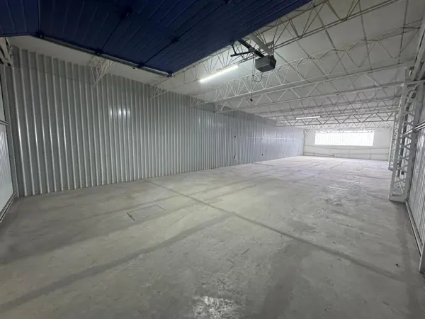 Bodega comercial en renta - Ampliación Petrolera - 240 m2